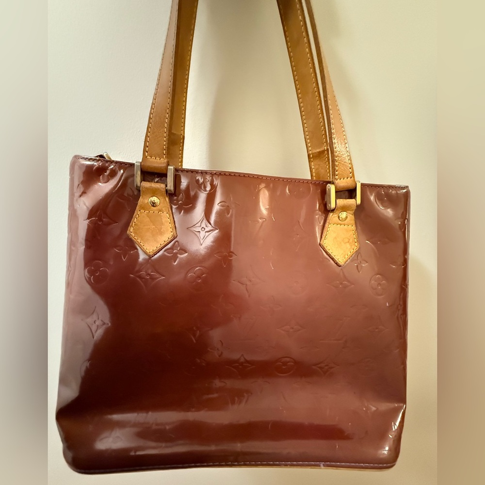 Louis Vuitton Monogram Vernis Bronze Bag. Comes with COA - Picture 1 of 16